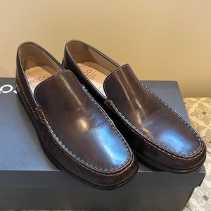 ECCO men’s brown dress loafers size (42) 8 - 8 1/2